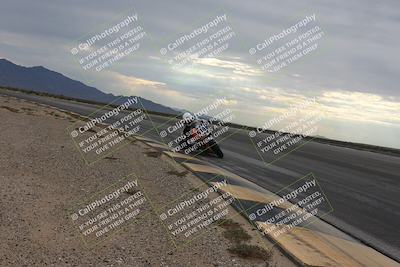 media/Sep-21-2025-Race Pace (Sun) [[98bf33ef95]]/Verified/3-Turn 11 Inside (850am)/